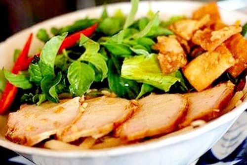 Bún riêu và mì cao lầu của Việt Nam lọt top món mì ngon nhất châu Á