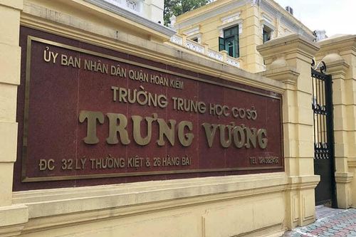 Công an Hà Nội cảnh báo trường hợp mặc áo ''xe ôm'' công nghệ lừa đón học sinh