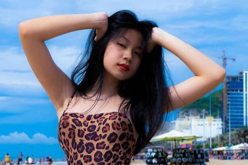 Tuổi 15 của con gái Lưu Thiên Hương