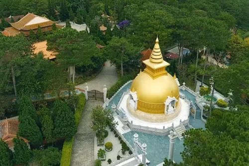 Thiền viện Trúc Lâm yên bình như chốn tiên cảnh ở Đà Lạt