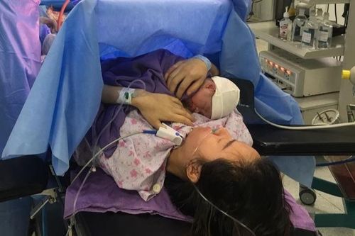 Nỗ lực sinh con của thai phụ mắc ung thư đại tràng