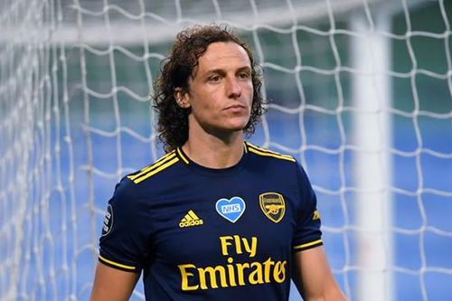 Arsenal gia hạn với David Luiz 1 năm, Cedric Soares 4 năm, CĐV choáng váng