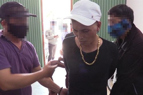 Bắt đối tượng bán lẻ ma túy đá
