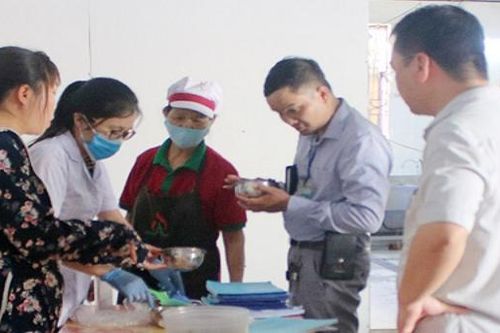 Nam Định thí điểm thành công mô hình kiểm soát an toàn thực phẩm tại bữa cỗ tập trung
