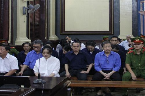 Vụ án Hứa Thị Phấn giai đoạn 2: VKS bảo lưu quan điểm kháng nghị