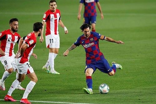 Messi kiến tạo, Barca tái chiếm đỉnh bảng