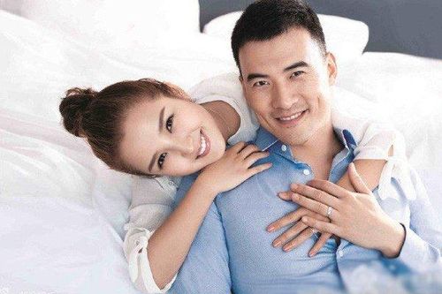 Tình cũ của Thích Tiểu Long sống chật vật sau khi lộ chuyện ngoại tình
