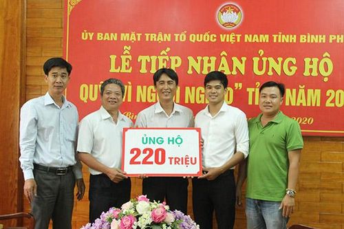 Đấu giá lan quý hiếm ủng hộ Quỹ 'Vì người nghèo'