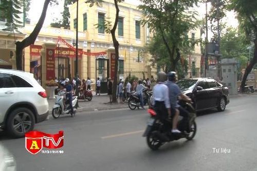 Hà Nội: Cơ quan công an điều tra xác minh thông tin lái xe công nghệ lừa đón học sinh