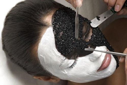 Chăm sóc da bằng trứng cá muối như giới siêu giàu