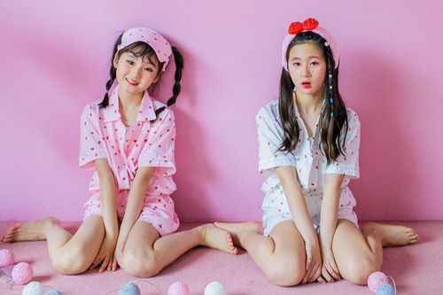 Thần tượng nhí chín ép và nền công nghiệp khai thác trẻ em ở Hàn Quốc
