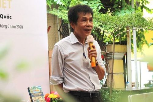 Nhà thơ Lê Minh Quốc 'khơi dòng văn hóa Việt'