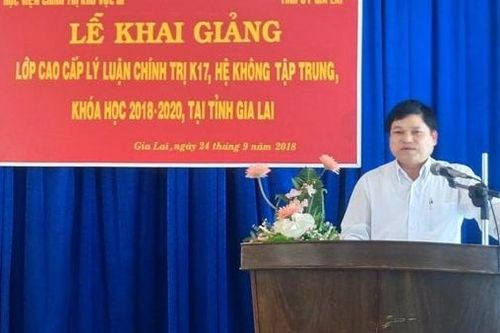 Trưởng ban Tổ chức Tỉnh ủy Gia Lai sẽ không bị cách hết các chức vụ?