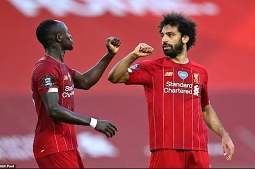 Vùi dập Crystal Palace, Liverpool thiết lập kỷ lục ghi bàn