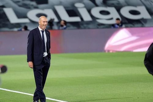 Real hạ Mallorca, HLV Zidane lơ vụ trọng tài 'thiên vị'