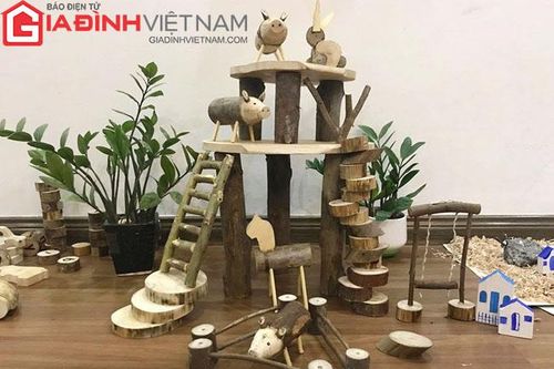 Bỏ công việc lương 20 triệu đồng, cô gái 9X về quê theo đuổi đam mê nghề mộc