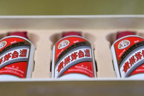 Nhà sản xuất rượu Mao Đài trở thành công ty đại chúng lớn nhất Trung Quốc