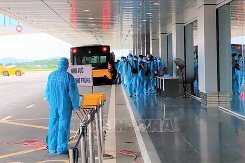 Chiều 25/6, Việt Nam còn hơn 9.400 người cách ly phòng dịch COVID-19