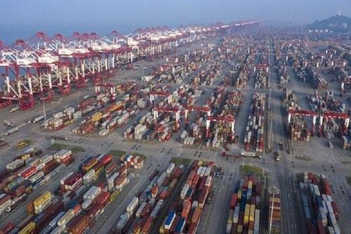Mỹ sẽ áp thuế quan mới đối với 3,1 tỷ USD hàng hóa từ EU và Anh
