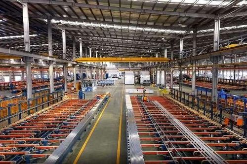Nhôm Vĩnh Hưng xuất hiện tại Vietbuil 2020 với các sản phẩm gần gũi với môi trường