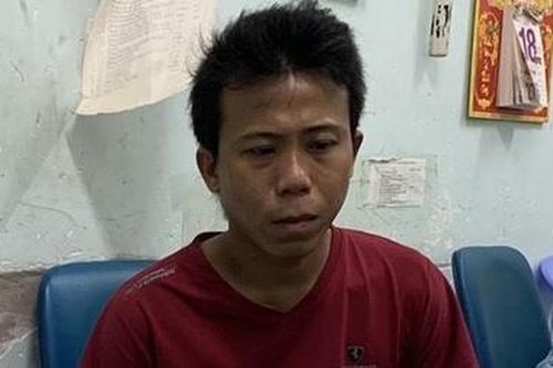 Tên trộm dùng xà beng đục tường khoắng 14 lượng vàng
