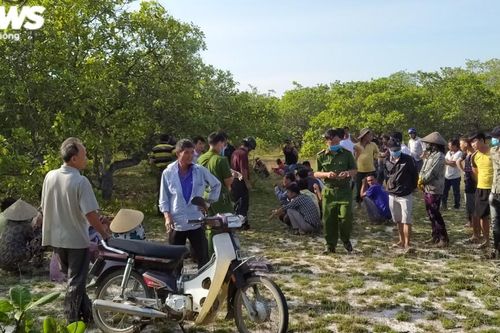 Phát hiện người đàn ông treo cổ tự tử tại vườn điều