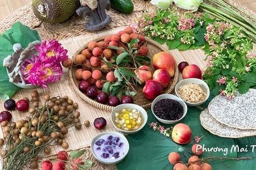 Chưa hết ngày, chị em đua khoe mâm cỗ cúng Tết Đoan Ngọ ngon miệng, đẹp mắt, ai nhìn thấy cũng mê mẩn