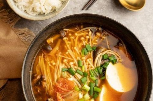 Canh kim chi đậu hũ