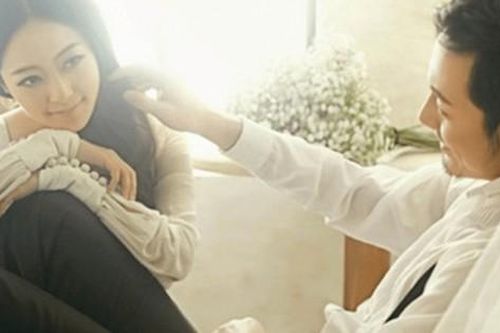Tại sao có vợ đẹp đàn ông vẫn sẵn sàng đạp đổ hôn nhân và sự nghiệp để vui thú bên ngoài