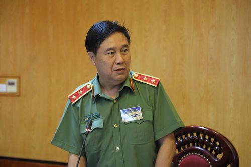 Bộ Công an đề xuất bỏ đặc thù về đăng ký cư trú
