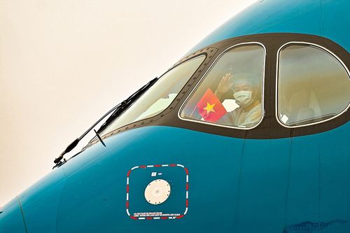 'Cuộc sống thời Covid' qua ống kính nhiếp ảnh