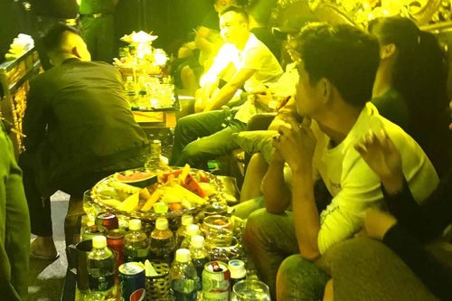 44 người dương tính ma túy trong nhà hàng ở TP.HCM