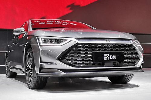Xe 'Tàu' BYD Han DM hybrid, phong cách Audi chỉ 756 triệu đồng