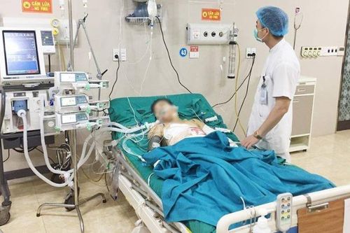 Người đàn ông truy sát gia đình vợ, đưa mẹ 5 triệu đồng trước khi treo cổ tự tử