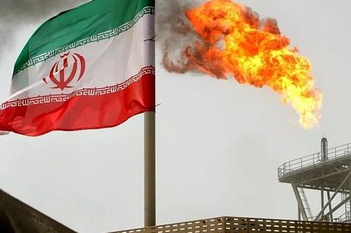 Tổng thống Iran tiết lộ các dự án lọc hóa dầu quan trọng