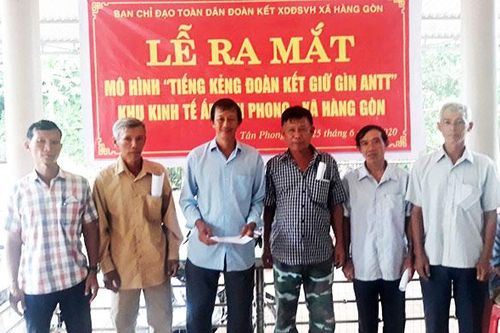 Ra mắt mô hình Tiếng kẻng đoàn kết tại xã Hàng Gòn