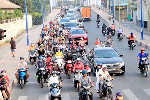 Vốn ''nằm chờ'' dự án