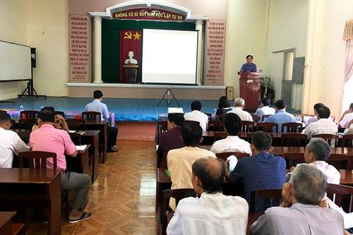 Bồi dưỡng kiến thức pháp luật và nghiệp vụ hòa giải ở cơ sở