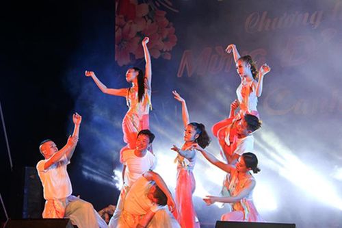 Để những buổi biểu diễn chất lượng hơn…