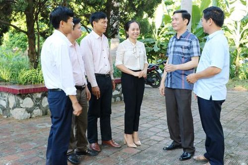 Tạo đột phá trong công tác cán bộ