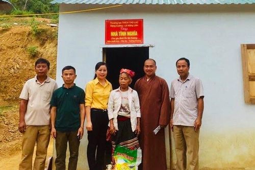 Chùa Diệc, chùa Đại Tuệ bàn giao nhà tình thương