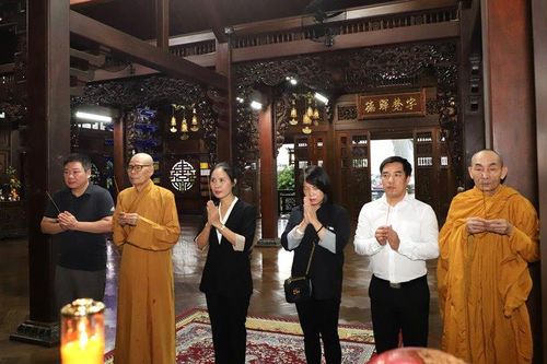 Đắk Lắk : Ban Tôn giáo Chính phủ thăm BTS Phật giáo tỉnh
