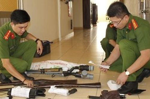Hiệu quả từ vận động người dân giao nộp vũ khí
