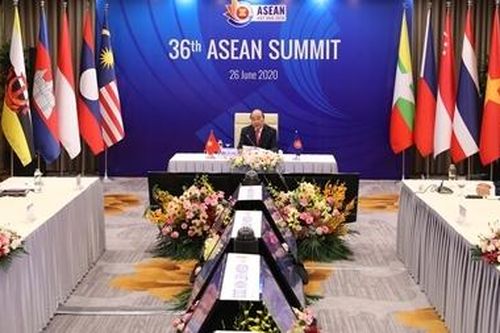 ASEAN 36 thông qua Tuyên bố về 'vượt lên các thách thức và duy trì tăng trưởng'