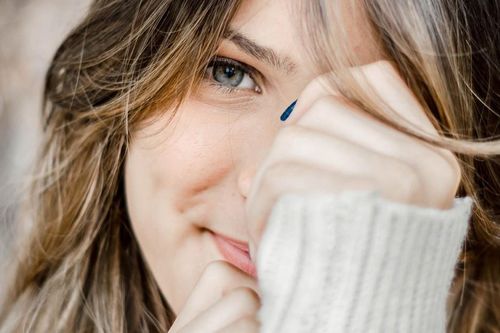 Khí hư - 'Người bạn' màu trắng đỏng đảnh và khó hiểu không kém gì cô bạn nguyệt san
