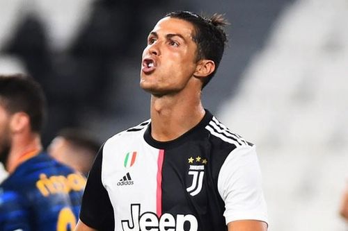 Xem Ronaldo đánh gót kiến tạo siêu đẳng