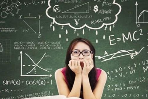 'Chúng ta có xu hướng dạy toán học như là một dãy các quy tắc'
