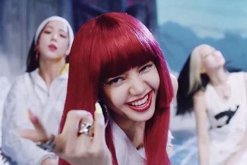 Black Pink càn quét kỷ lục, liệu có giúp YG hồi sinh?
