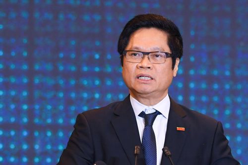 'Cần phục vụ tốt nhất doanh nghiệp trong sân và ngoài ngõ nhà mình'