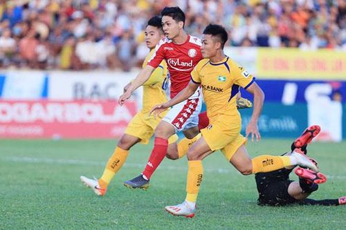Công Phượng thăng hoa trong tháng 6